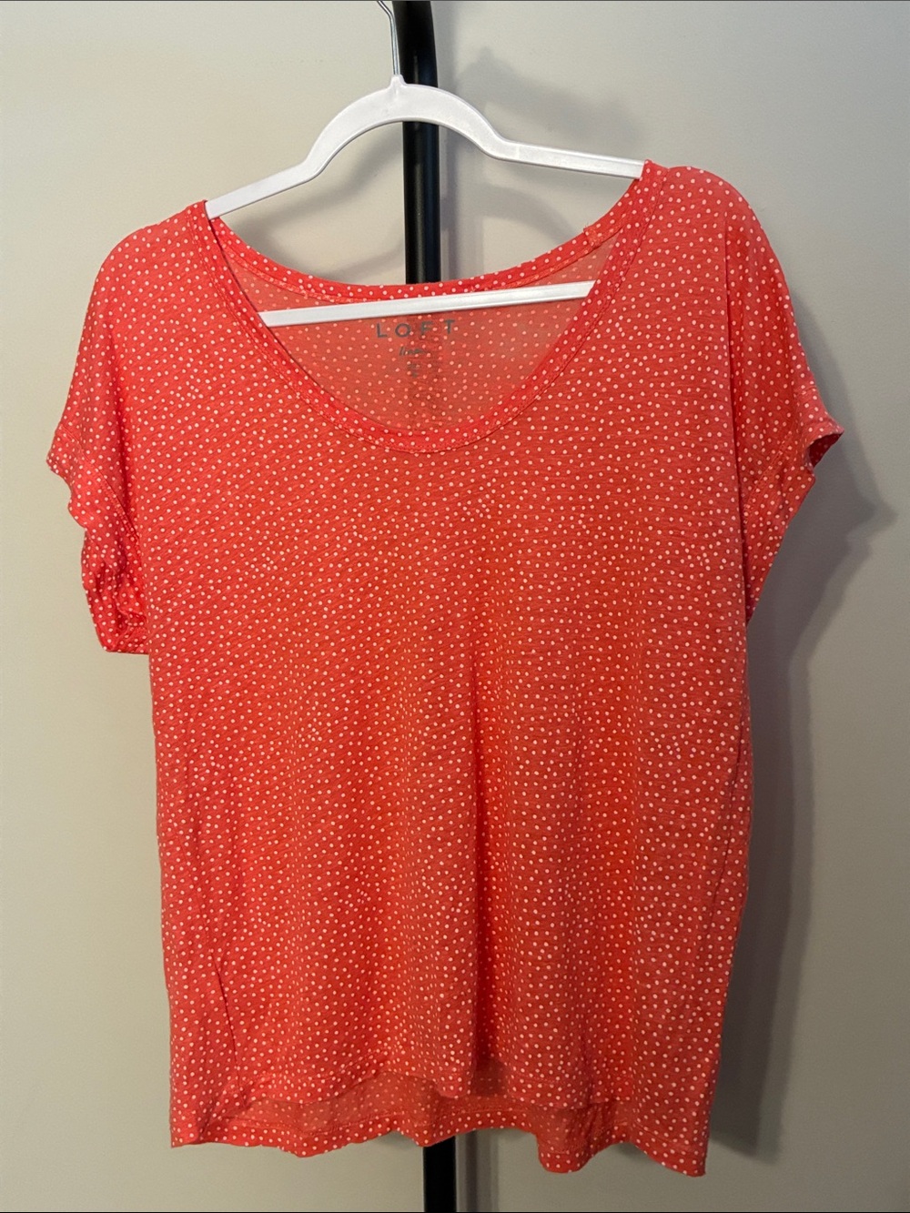 LOFT Coral Dot Short Sleeve Tee